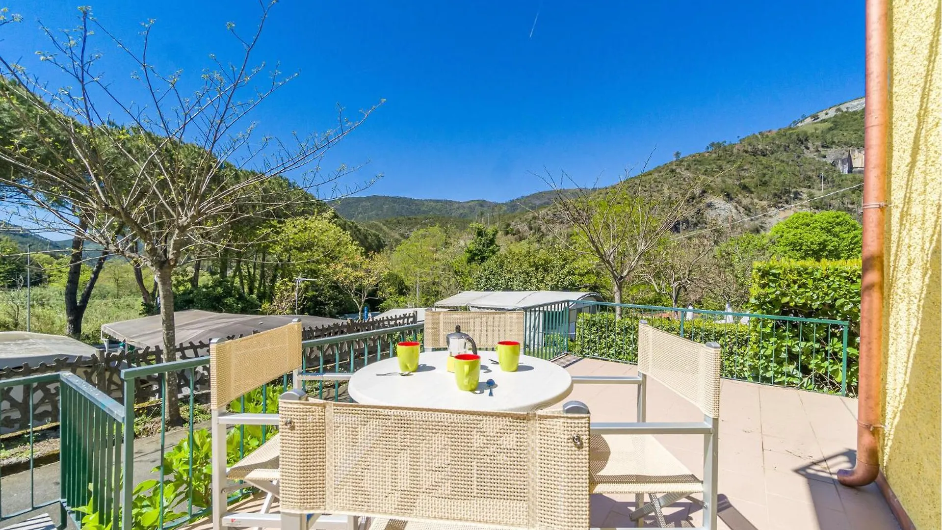 Lovely Apartment In Deiva Marina With Kitchen