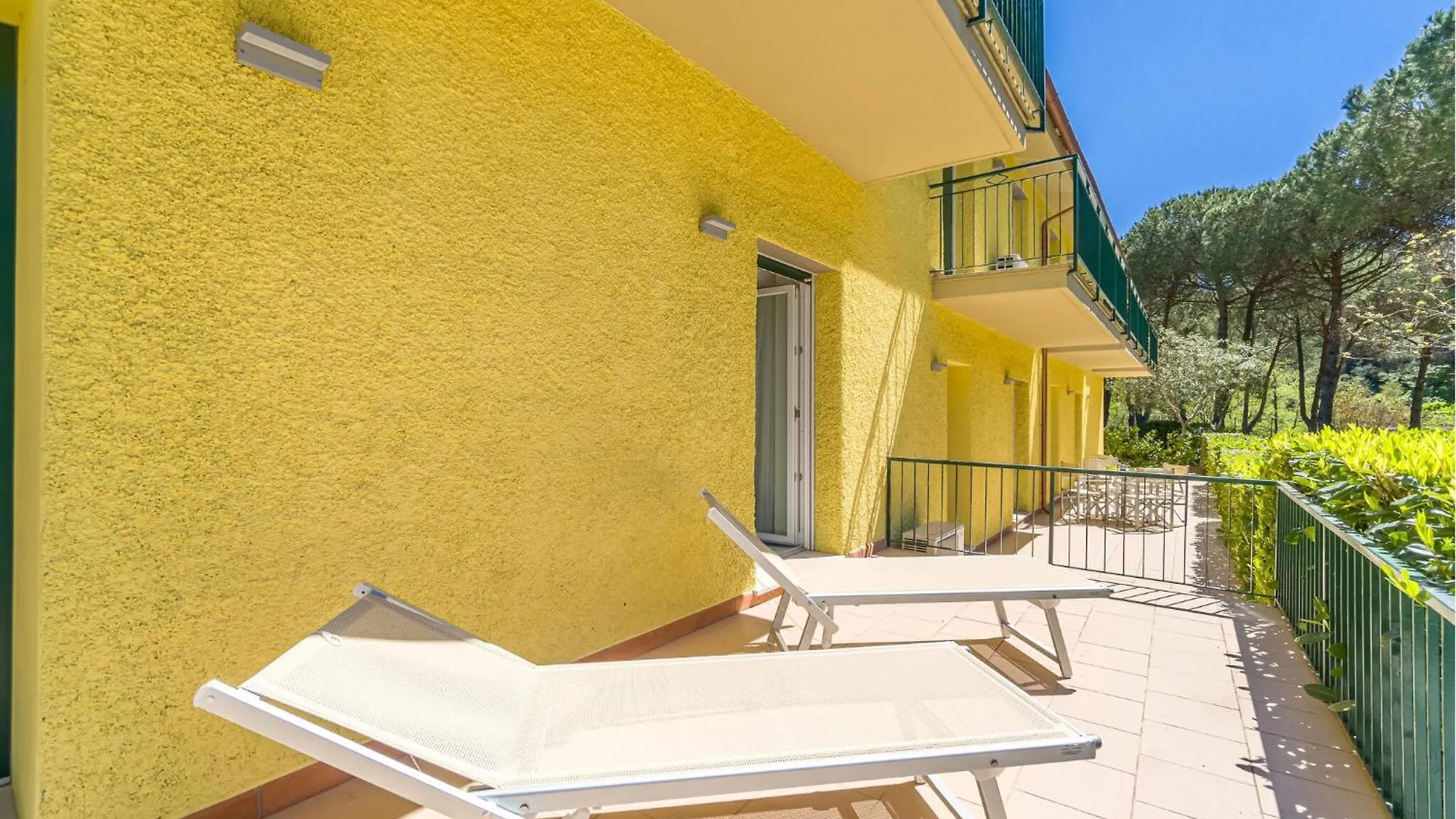 Lovely Apartment In Deiva Marina With Kitchen 0*,
